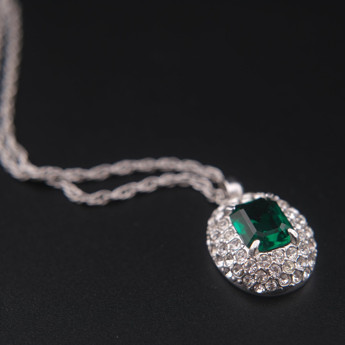 Emerald Green Crystal Pendant Necklace – Vintage Attwood & Sawyer (A&S) Silver Tone