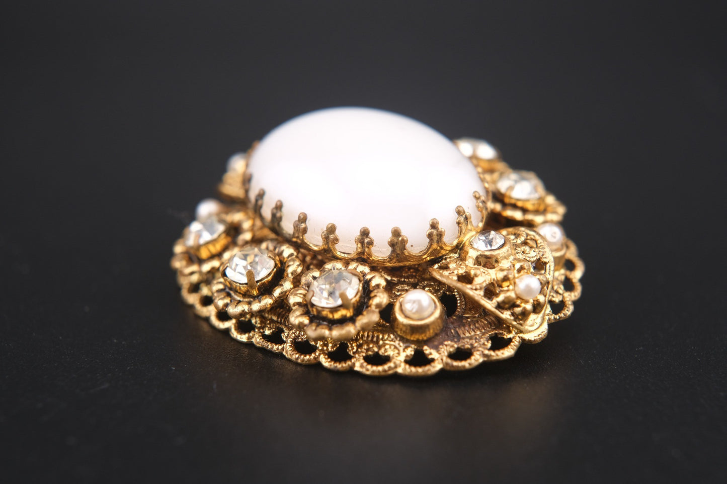 🤍 Vintage West Germany White Cabochon Filigree Brooch with Faux Pearls & Rhinestones