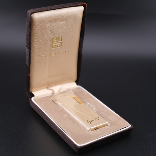 Vintage Givenchy 7000 Butane Lighter – Beige Enamel & Gold-Tone Trim with Signature Case
