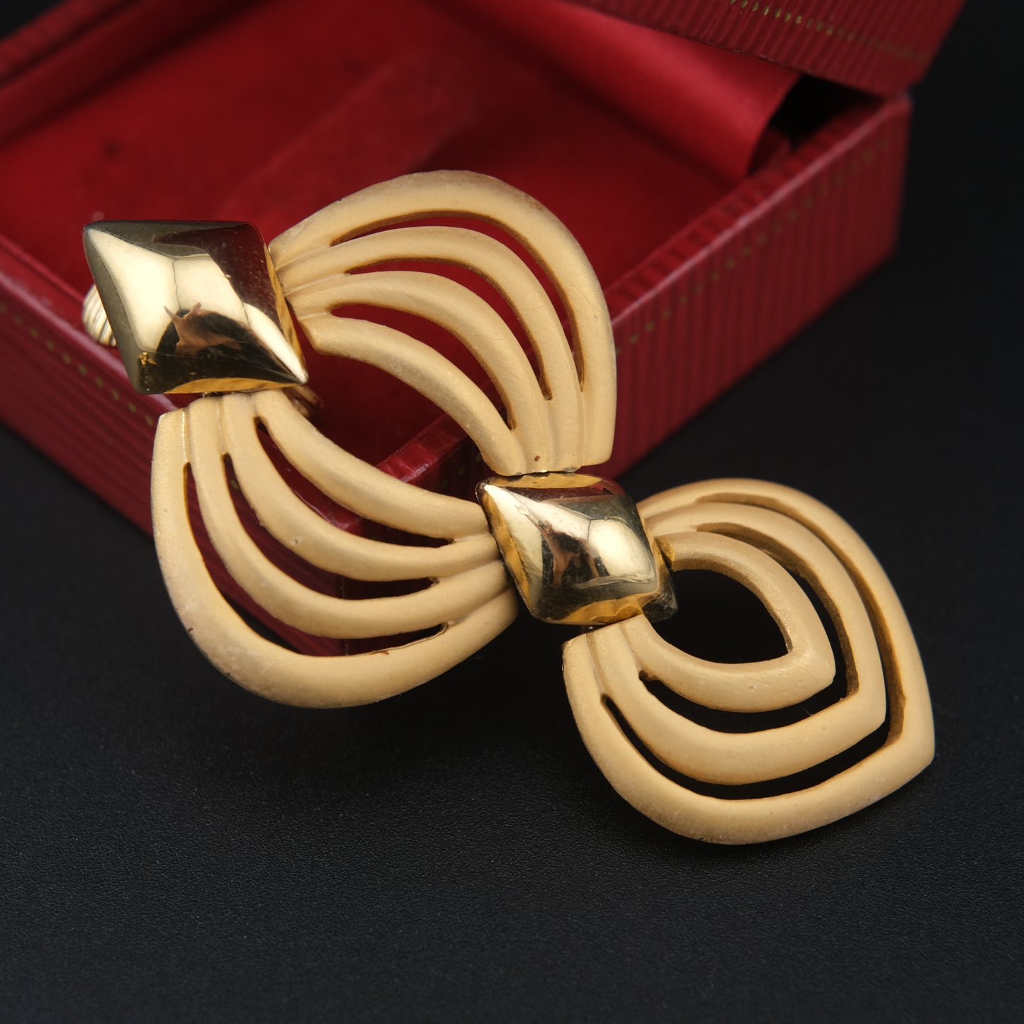 Vintage Signed Hobé Matte & Polished Gold Dangle Drop Earrings