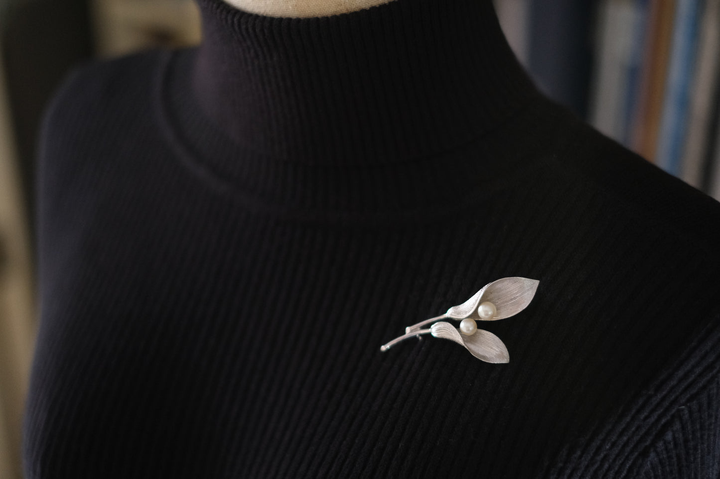 Vintage Mikimoto Sterling Silver Calla Lily Brooch with Cultured Akoya