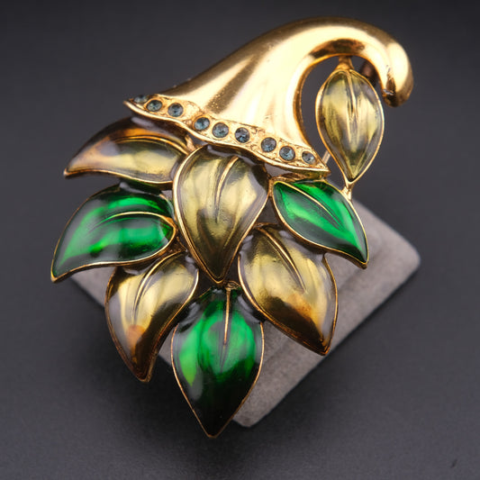 ❤️ Vintage Cornucopia Leaf Brooch with Metallic Green Accents Gold Tone Pin