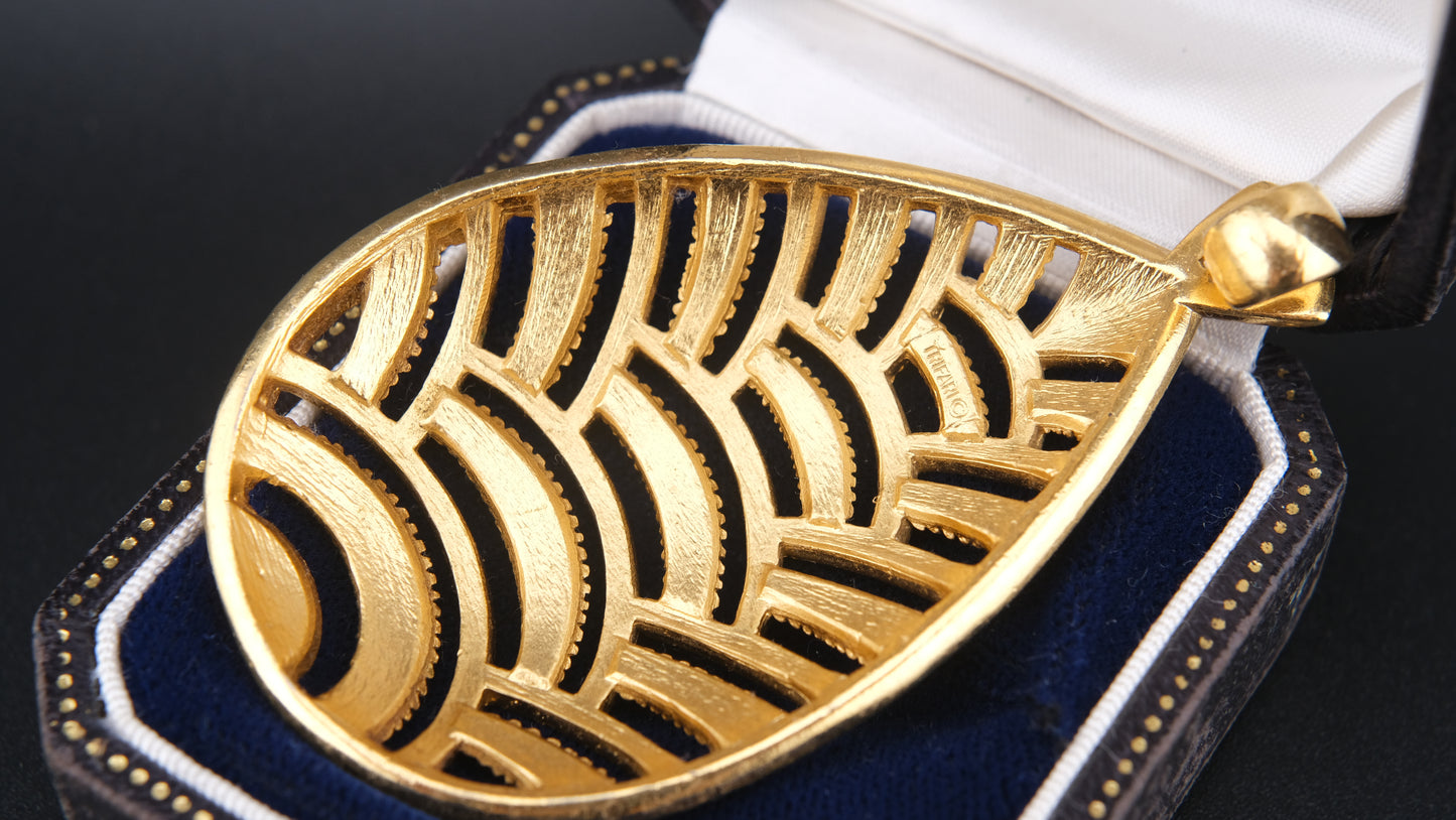 Vintage Crown Trifari Fan Motif Pendant – Gold-Tone Modernist Leaf Design – 1960s Pendant Only