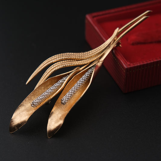 Vintage Coro Gold-Tone Cattail Brooch – Elegant Mid-Century Botanical Design