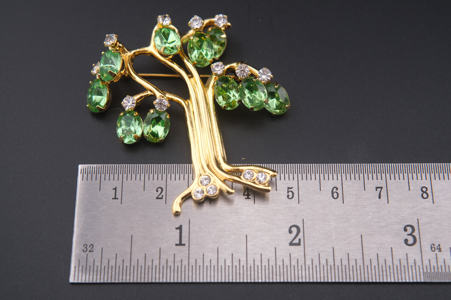 š³ Vintage Signed KJL Green Tree Brooch ā Gold-Tone with Emerald Green & Clear Crystal Rhinestones ā Kenneth Jay Lane Statement Jewelry