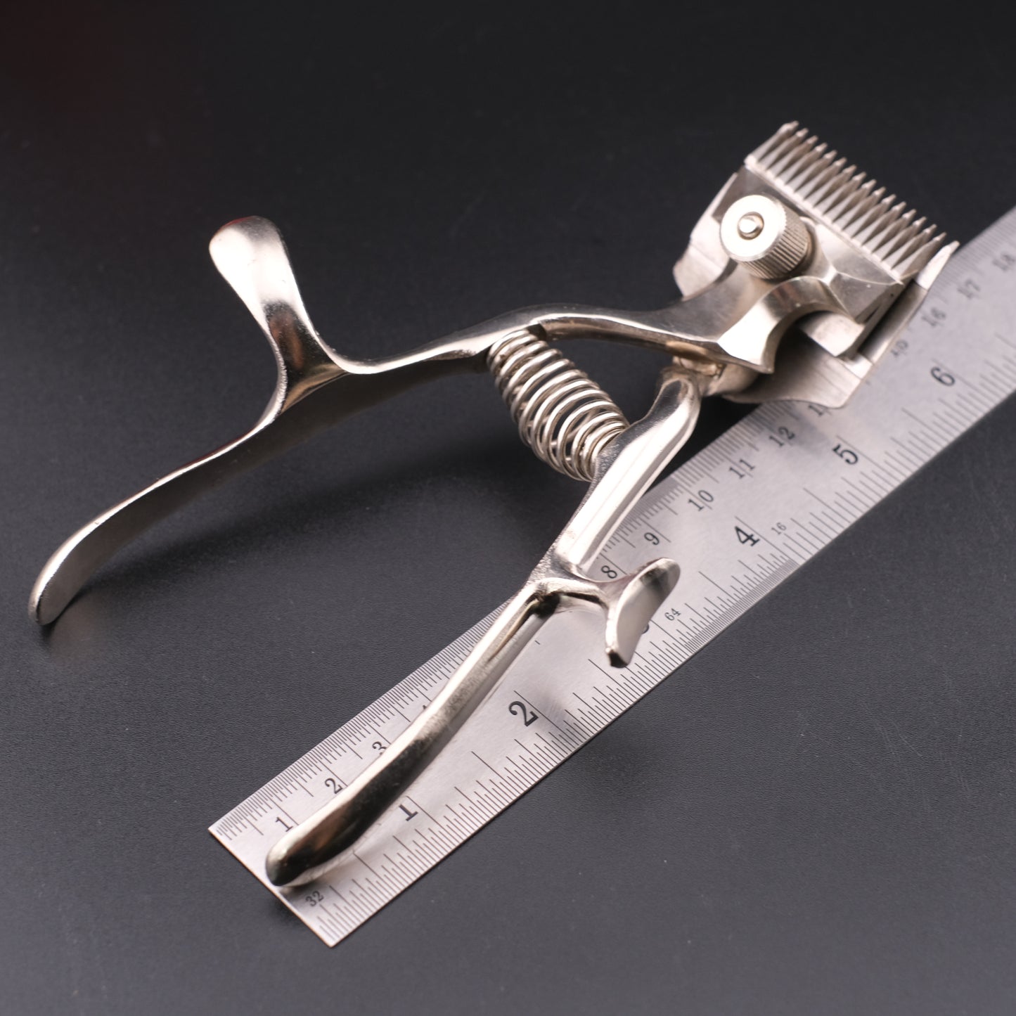 Vintage Barber Hand Clipper – Manual Portable Trimmer with Extra Spring