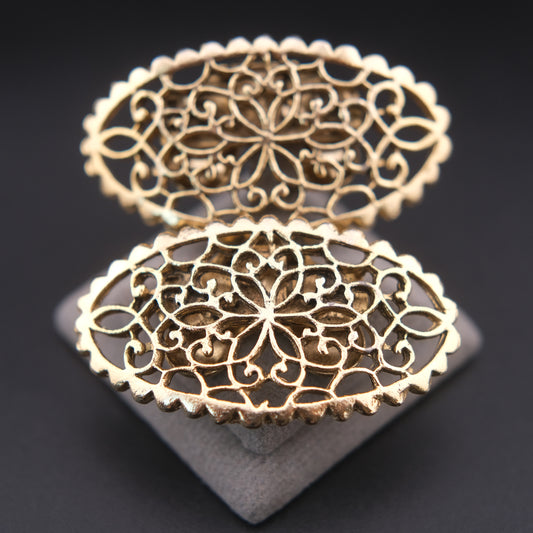 ❤️ Vintage Musi Shoe Clips Gold Tone Filigree Oval Lace Design Pair