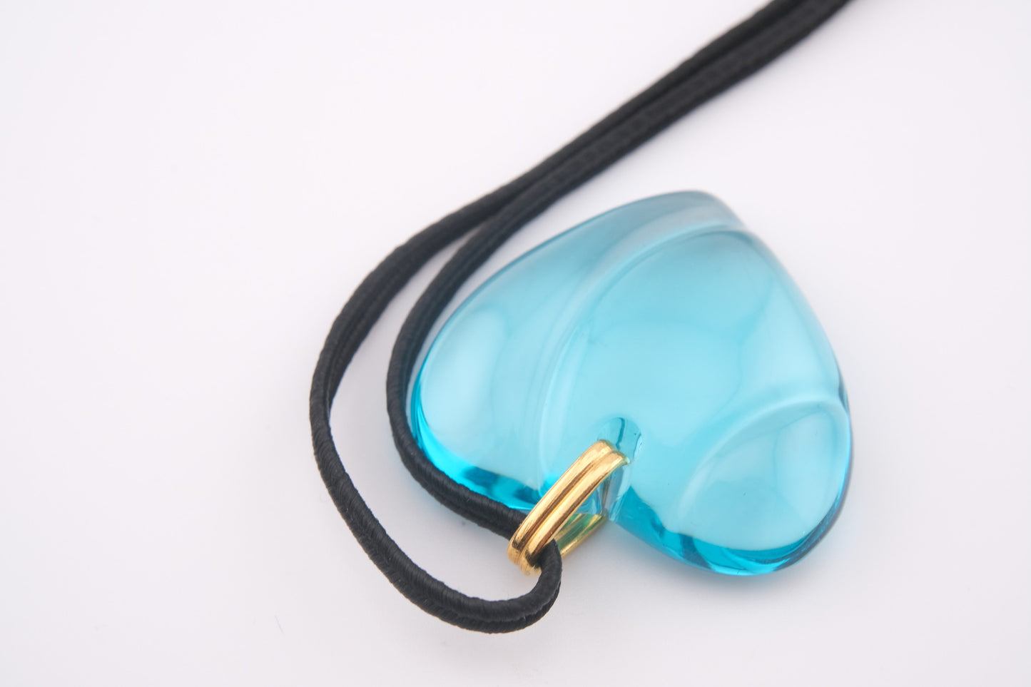Baccarat Crystal Heart Pendant Necklace – Blue with Black Cord