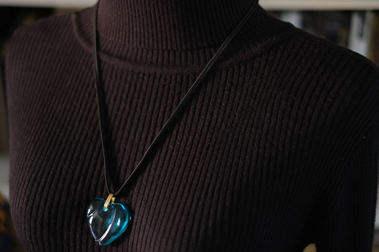 Baccarat Crystal Heart Pendant Necklace – Blue with Black Cord