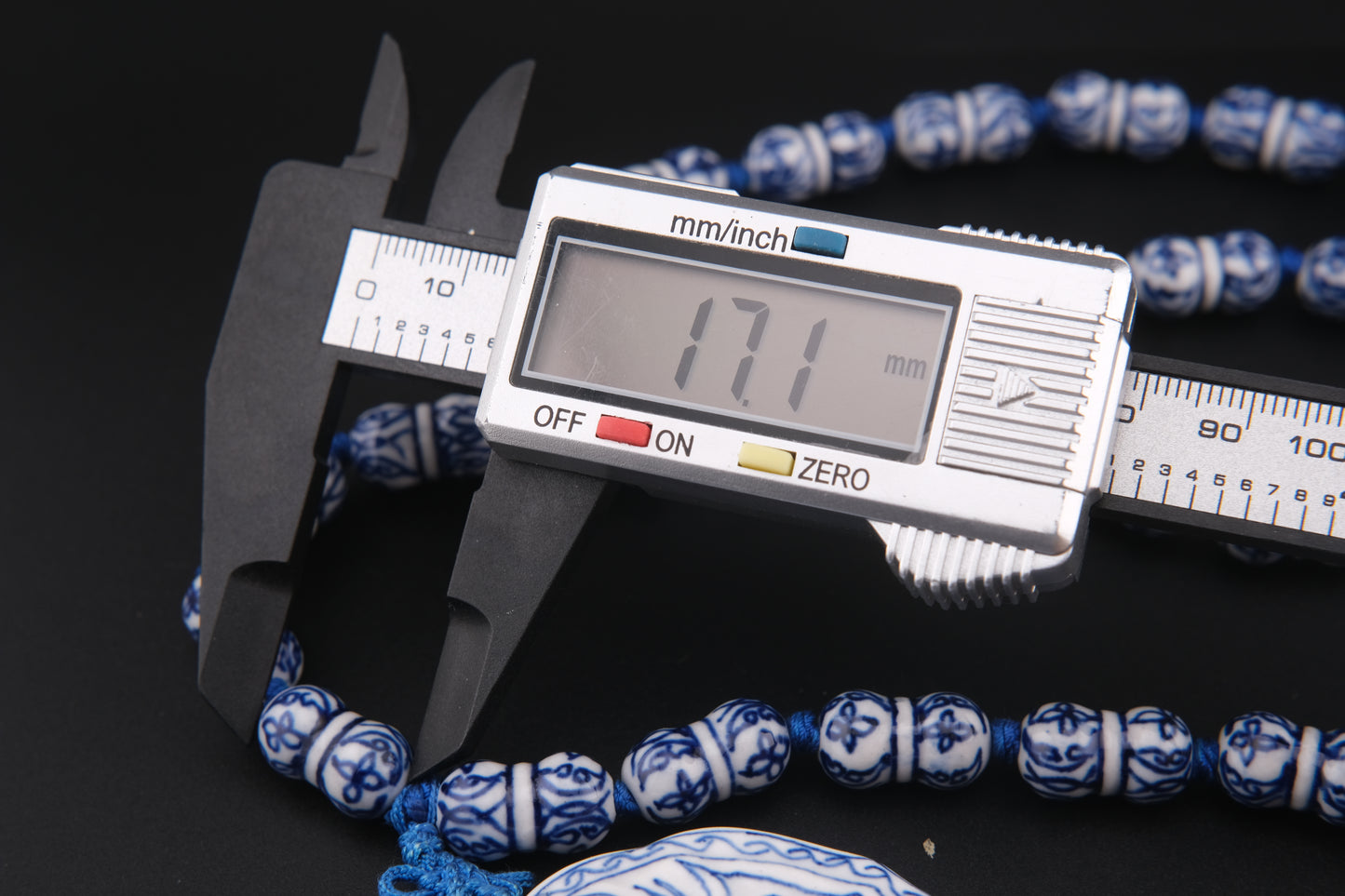 Vintage Chinese Blue & White Porcelain Pendant Necklace – Silk Knotted Dumbbell Beads with Tassel