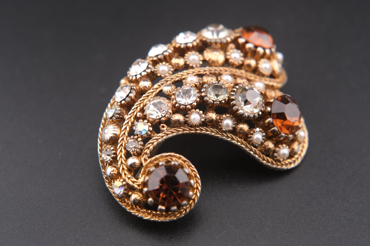 Vintage Nina Ricci Paisley Brooch – Gold-Tone with Rhinestones & Faux Pearls