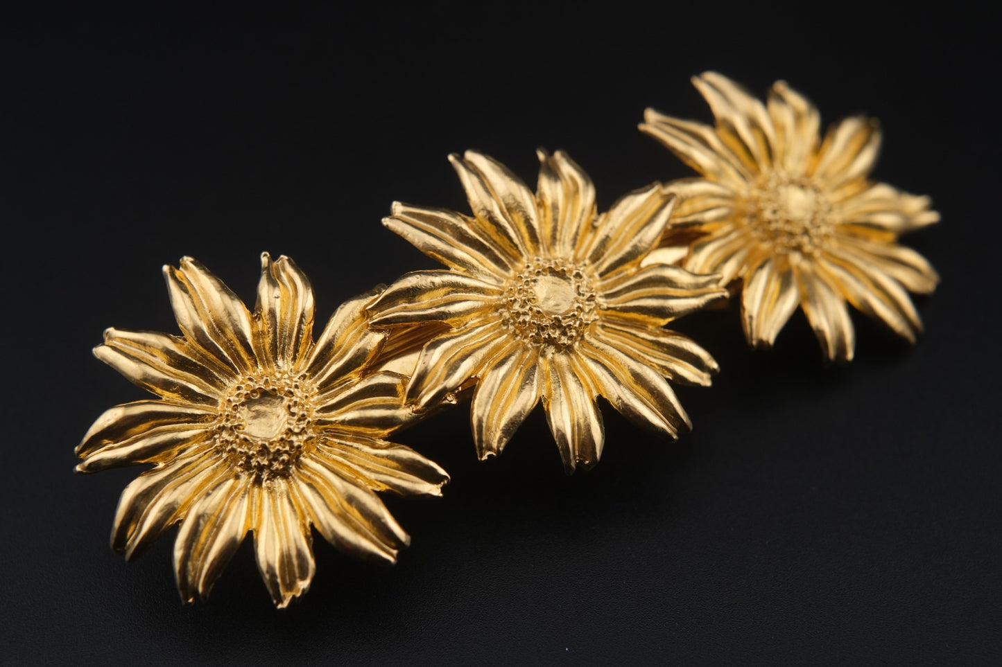 Kenzo Gold-Tone Floral Hair Clip – Triple Bloom Design, Made in Japan