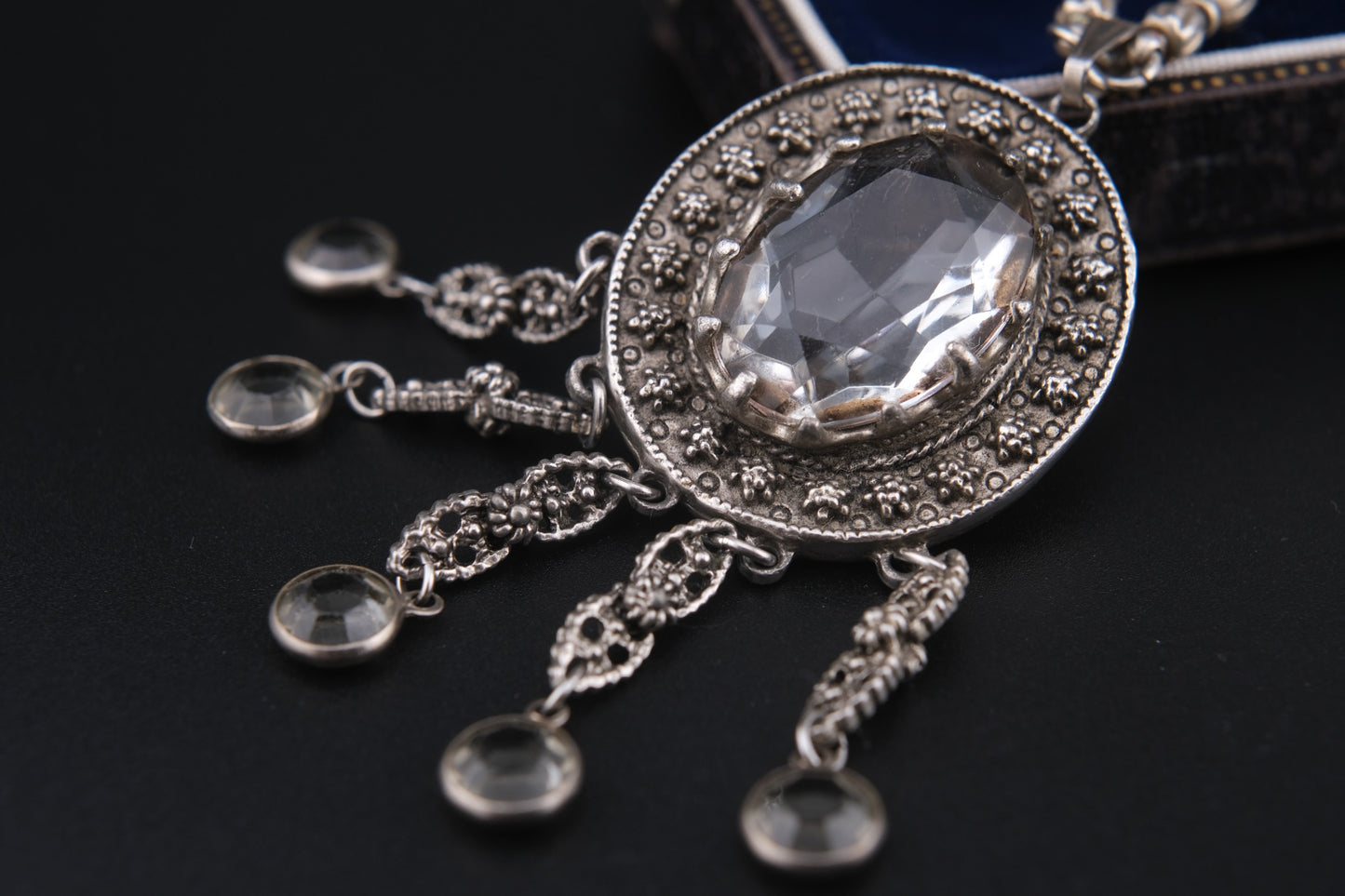 ✧ Vintage Signed Goldette Necklace – Victorian Revival Crystal Pendant ✧