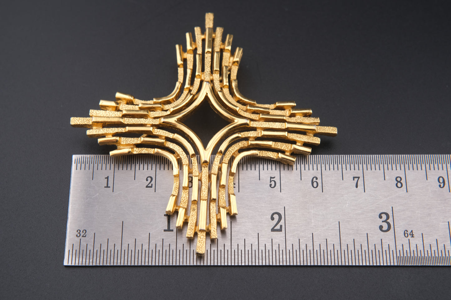 Crown Trifari Maltese Cross Brooch – Gold-Tone Modernist Design