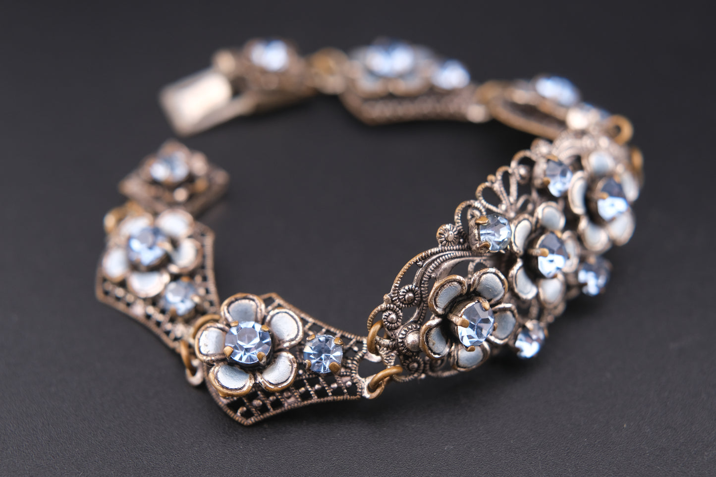 Vintage German Floral Bracelet & Earrings Set – Blue Rhinestones & Enamel on Silver-Tone Filigree Metal (1950s)