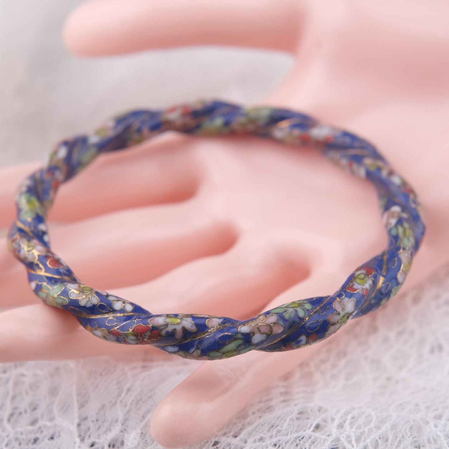 Vintage Cloisonné Blue Enamel Floral Bangle Bracelet – Twisted Design