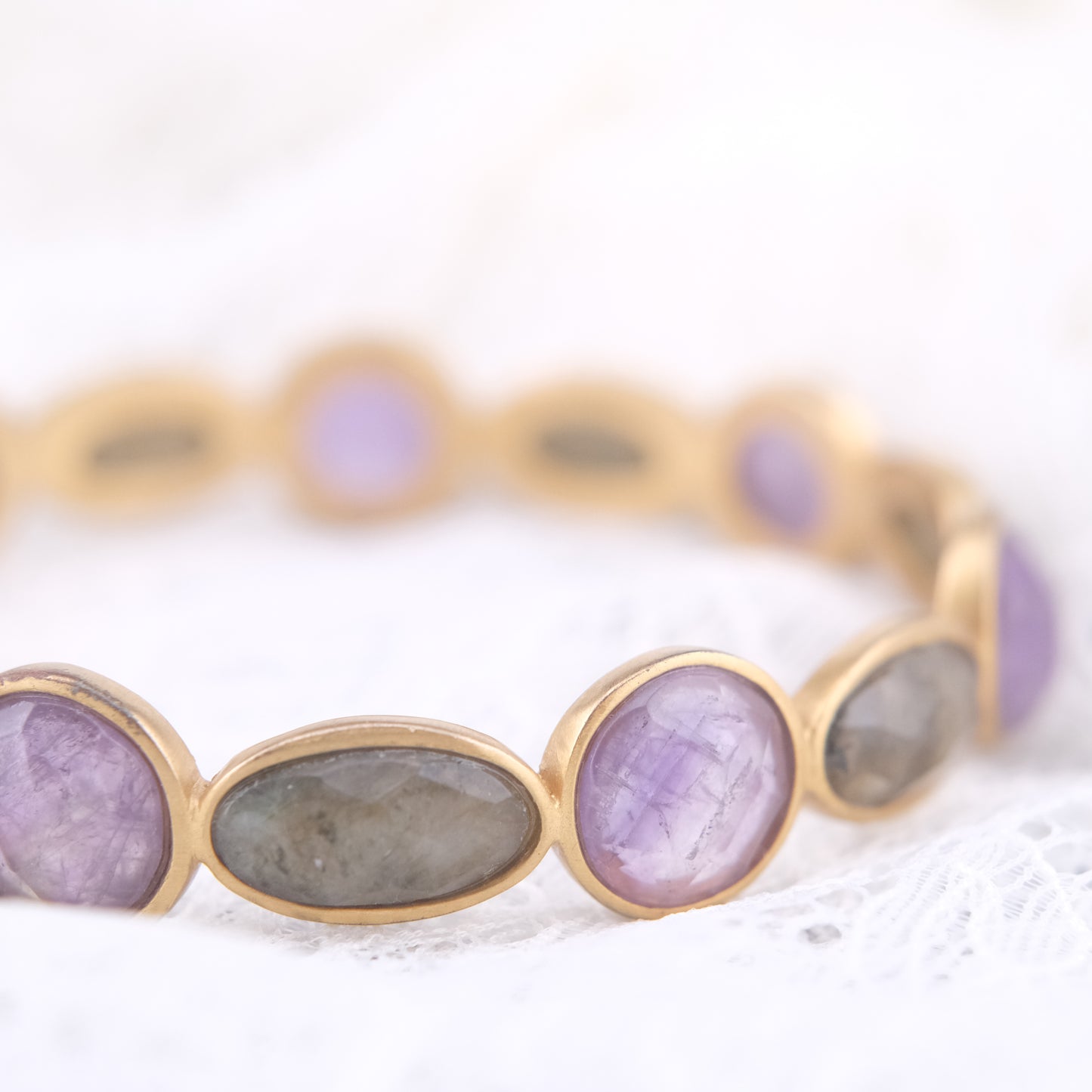 Vintage Lucas Jack Amethyst & Labradorite Bracelet – Gold-Tone Setting