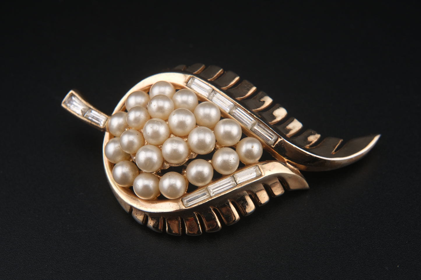 Vintage Crown Trifari Leaf Brooch – Faux Pearl & Baguette Rhinestone Cluster in Gold-Tone
