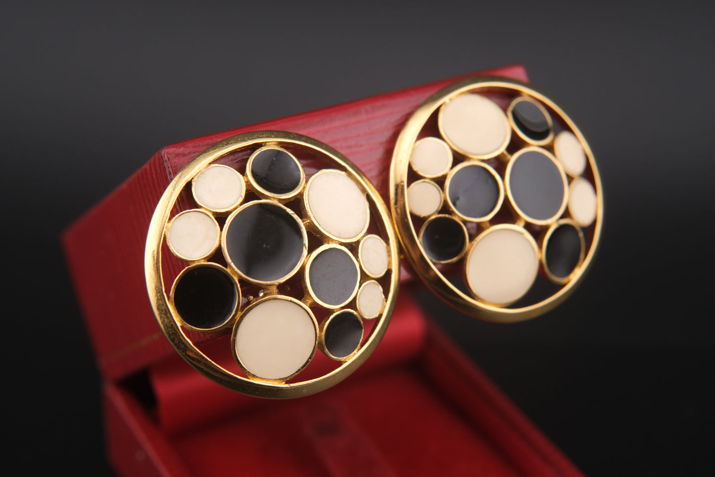 Rare 1967 Crown Trifari Clip-On Earrings – Black & Ivory Enamel Circles in Gold-Tone, Confetti Collection