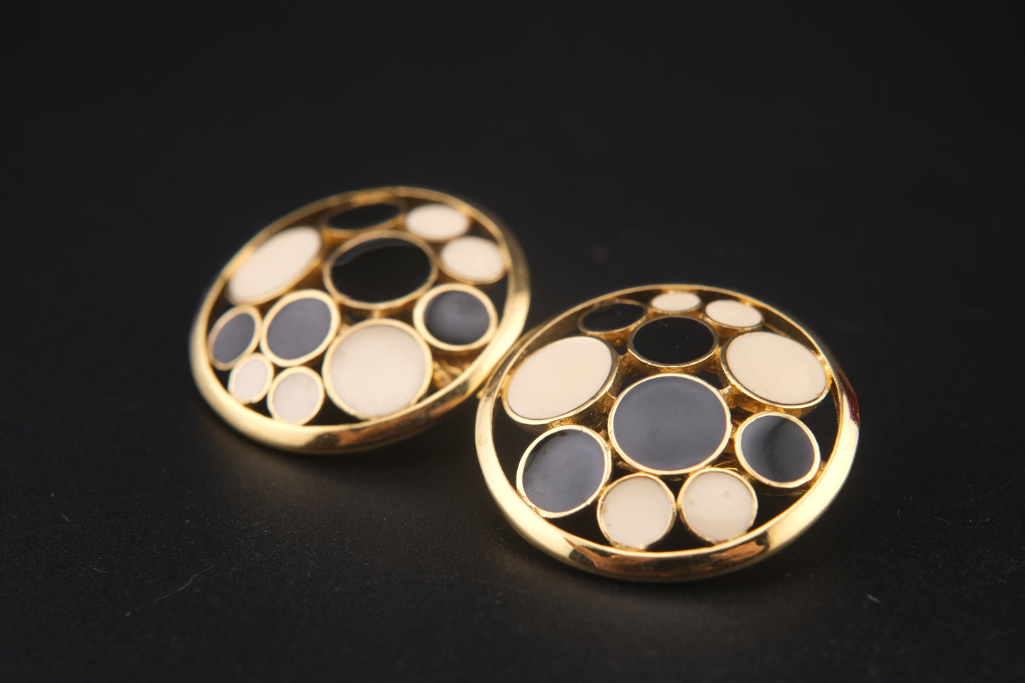 Rare 1967 Crown Trifari Clip-On Earrings – Black & Ivory Enamel Circles in Gold-Tone, Confetti Collection