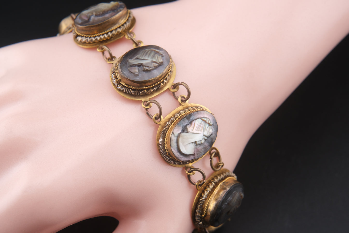 Vintage Mother of Pearl Cameo Bracelet – 7" Hand-Carved Profile Medallions