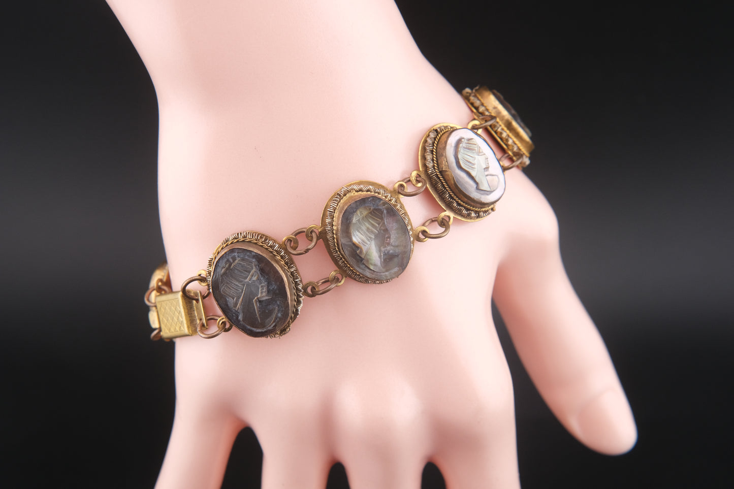 Vintage Mother of Pearl Cameo Bracelet – 7" Hand-Carved Profile Medallions