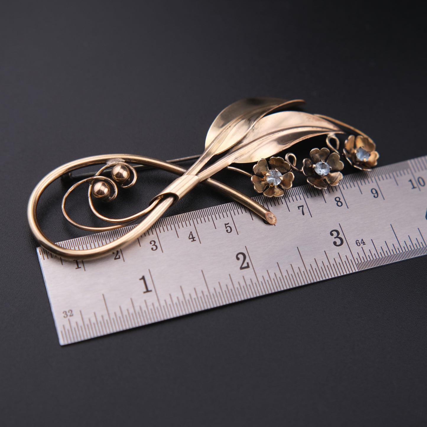 ❤️ Vintage Signed "Aregel" 12K Gold Filled Floral Spray Brooch Blue Rhinestone Flower Pin