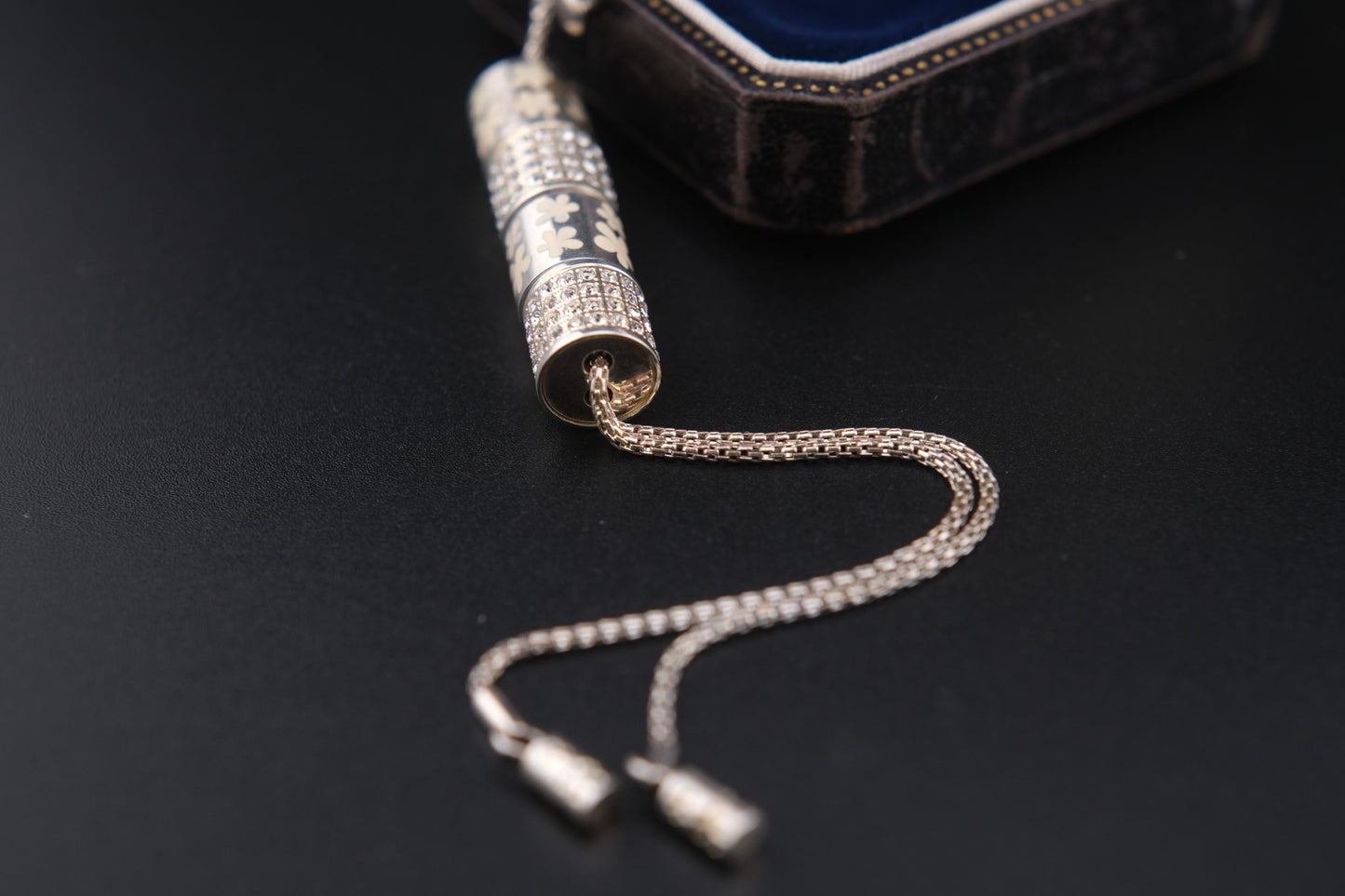 Vintage Folli Follie Silver Tone Lariat Necklace with Crystal and Enamel Floral Pendant – Adjustable Y Drop – Signed with Warranty Card