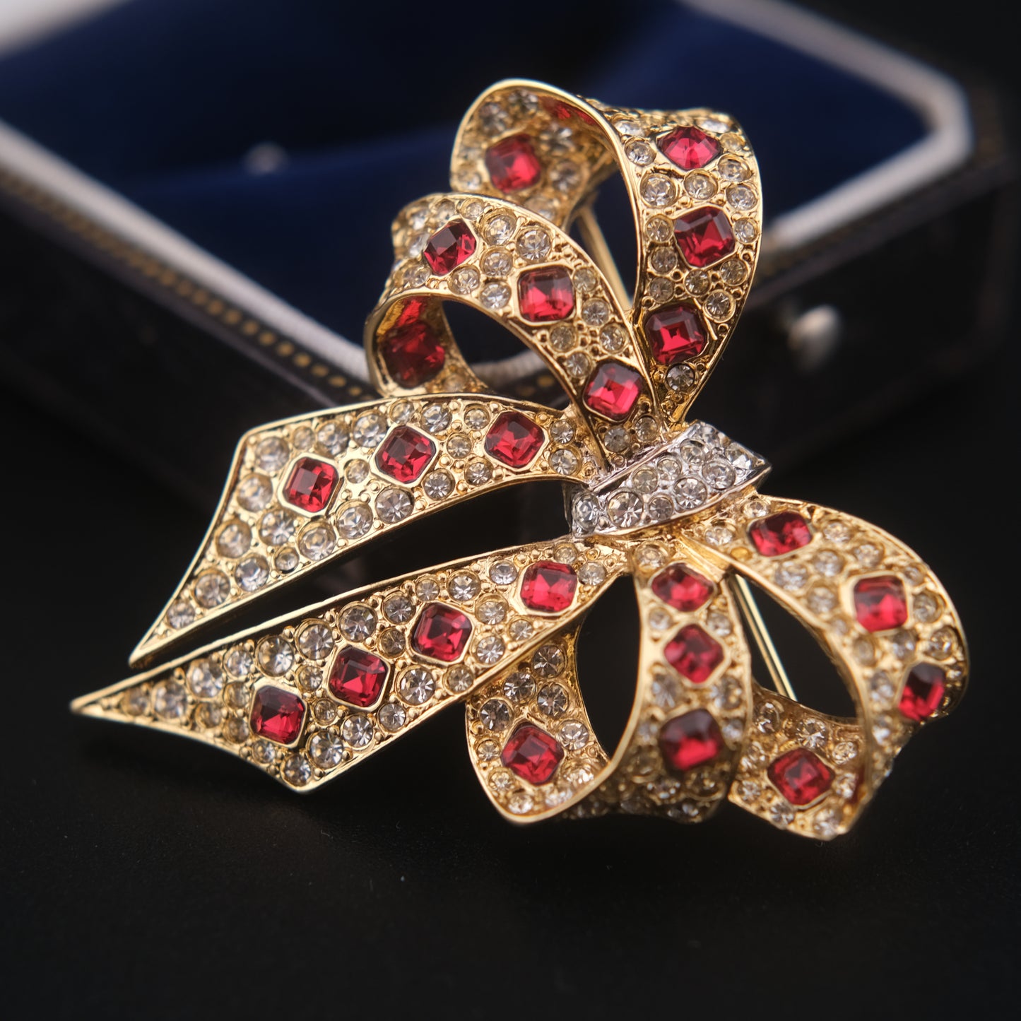 Nina Ricci Bow Brooch – Gold-Tone with Red and Clear Crystals