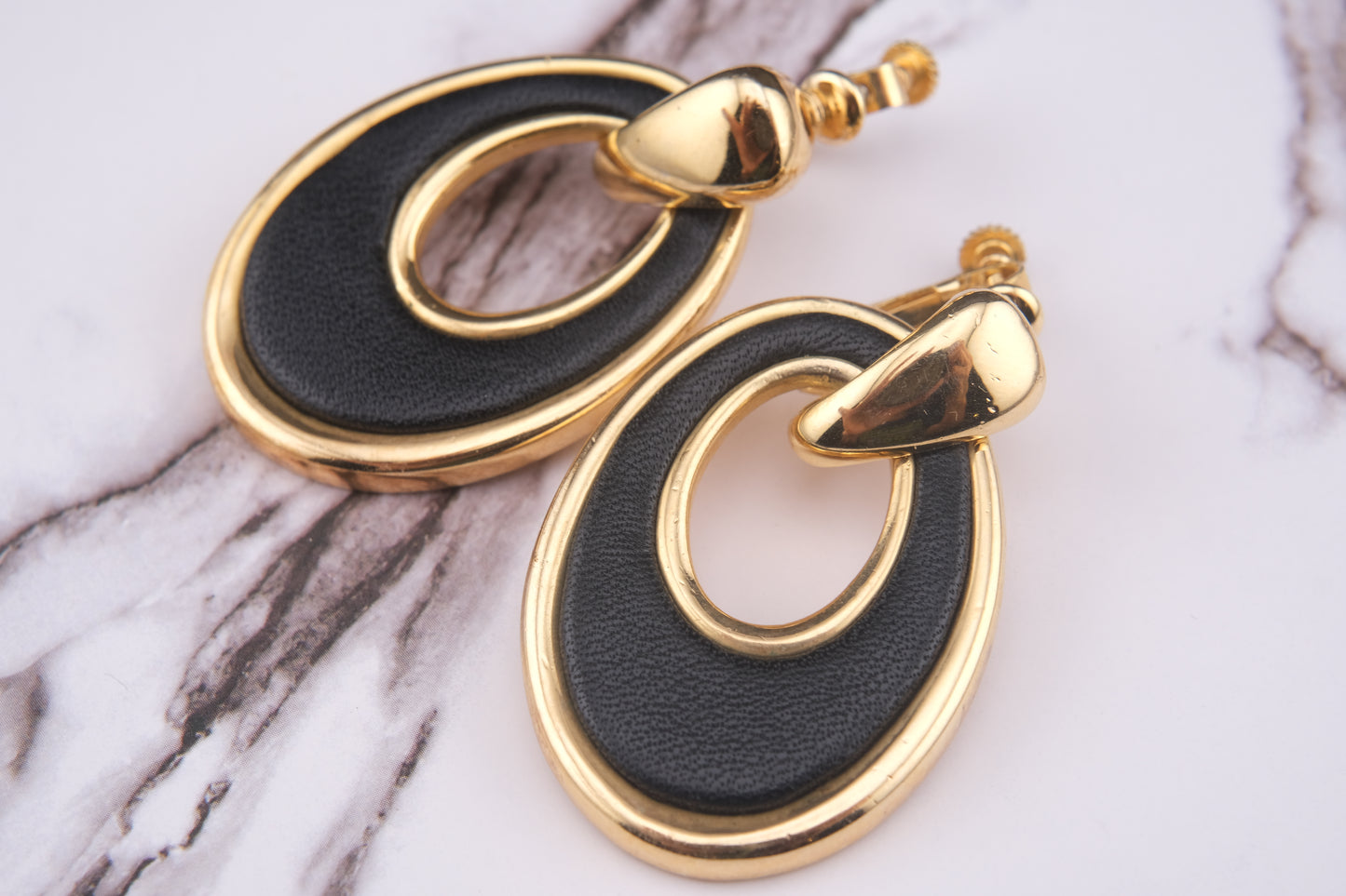 Vintage Hanae Mori Black Leather & Gold Oval Clip-On Earrings – 1980s Japanese Designer Jewelry