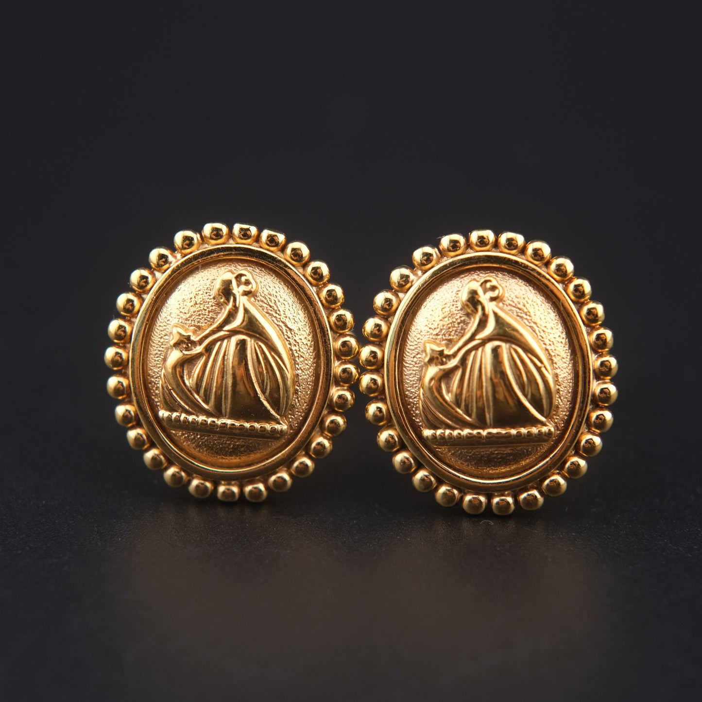 Vintage Lanvin Gold-Tone Oval Cufflinks – Embossed Mother and Daughter logo Design