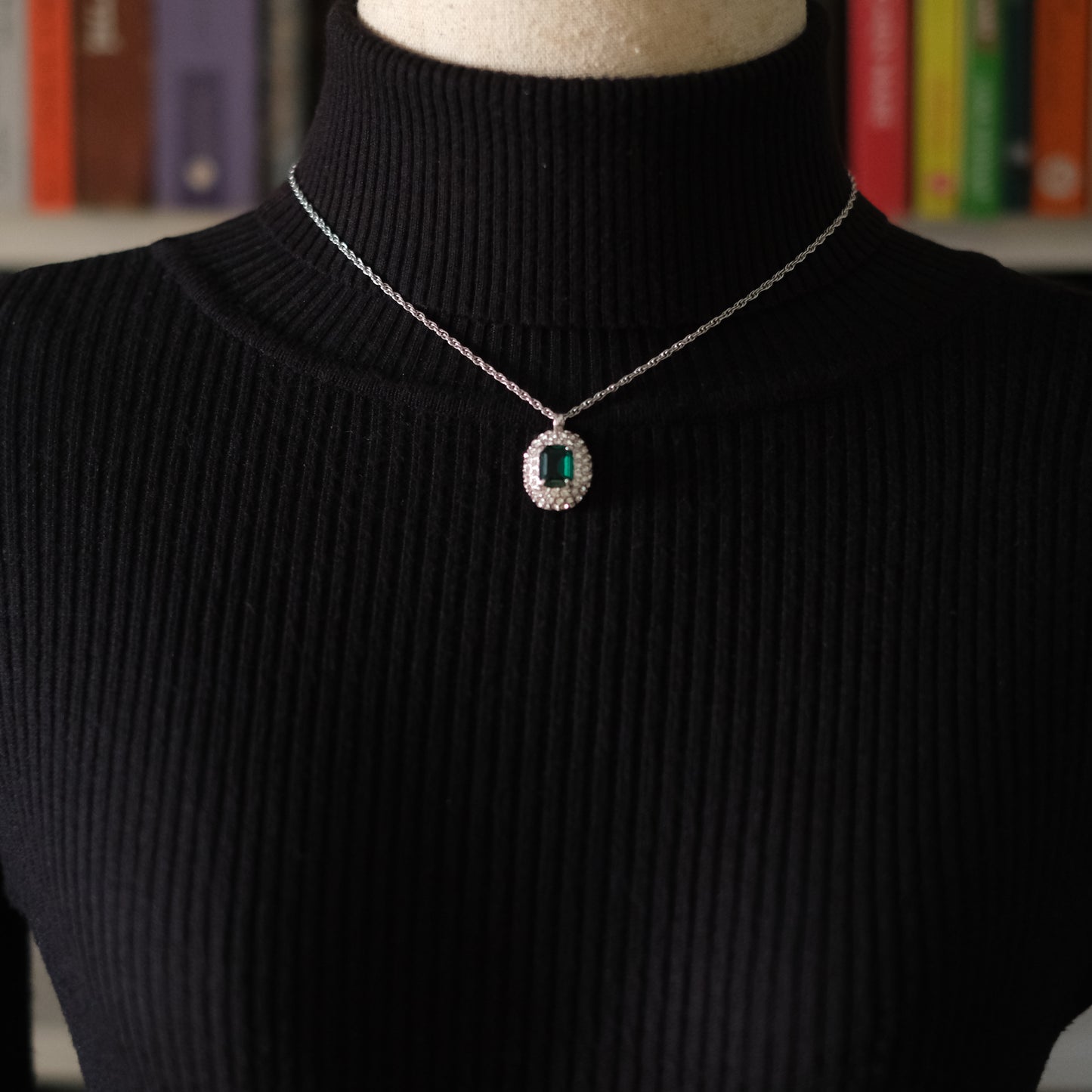Emerald Green Crystal Pendant Necklace – Vintage Attwood & Sawyer (A&S) Silver Tone