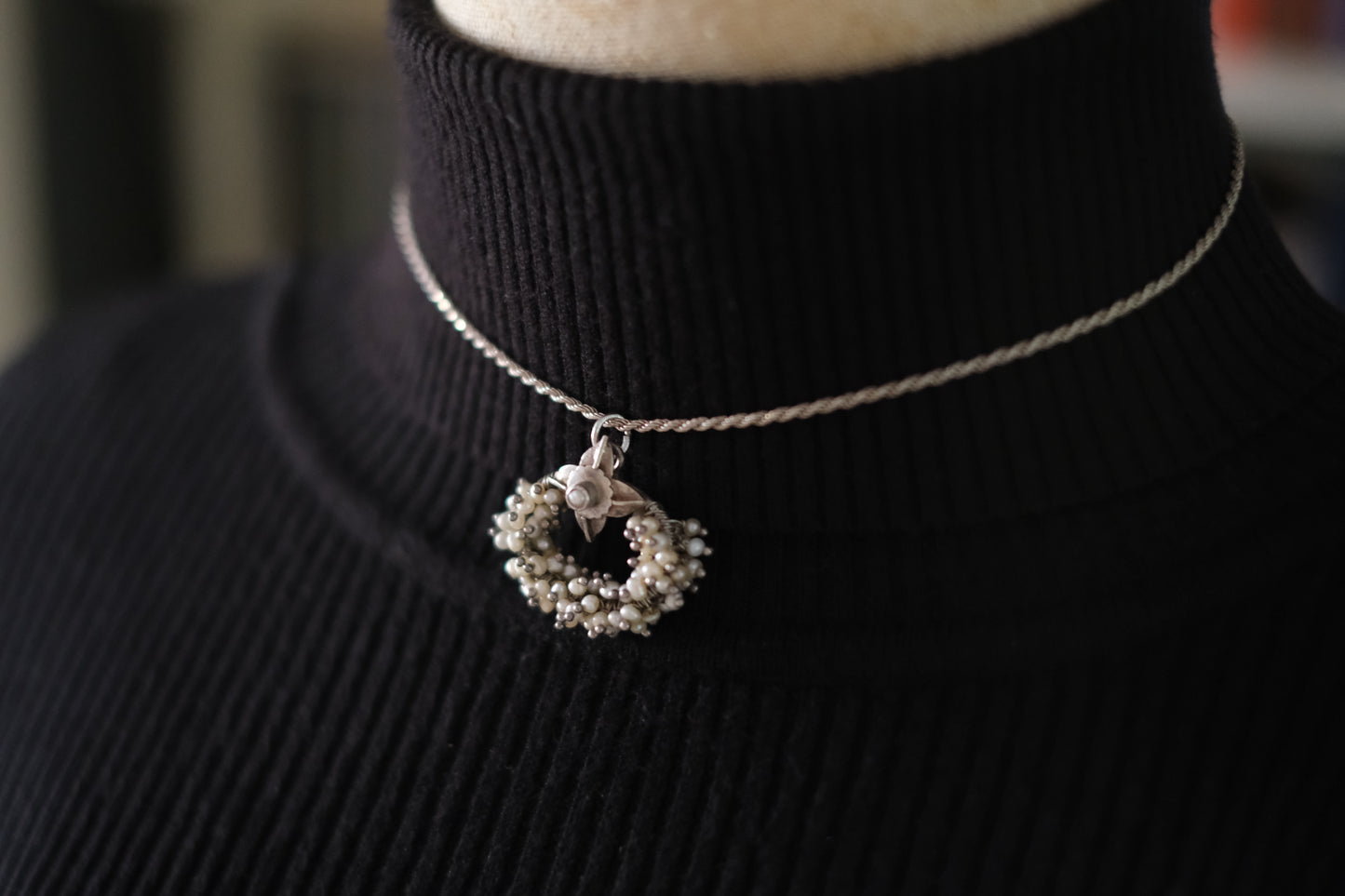 ❤️ Vintage Sterling Silver & genuine Pearl Wreath Pendant Necklace | 925