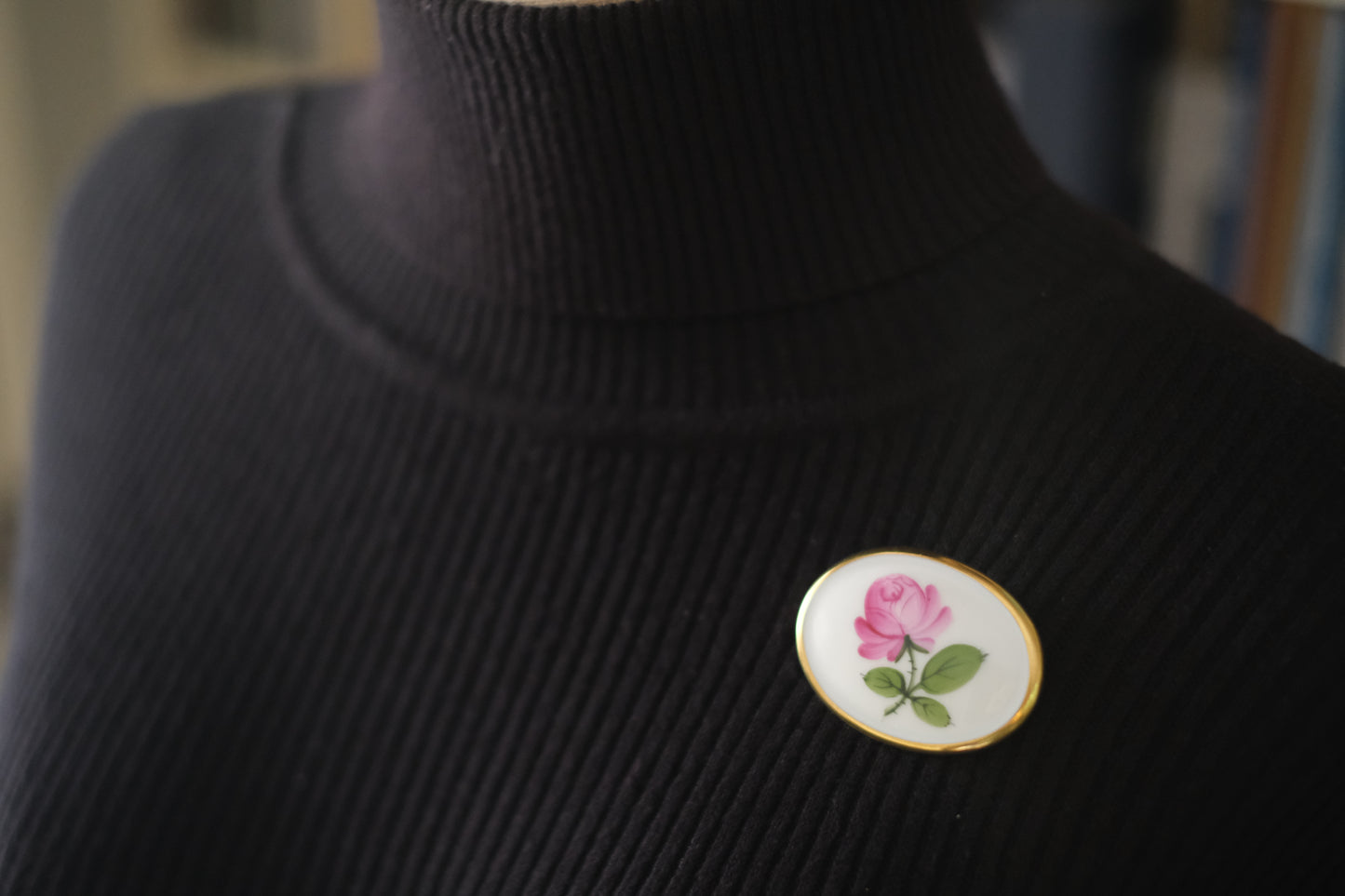 Vintage Augarten Wien Porcelain Rose Brooch – Hand-Painted Floral Oval Pin