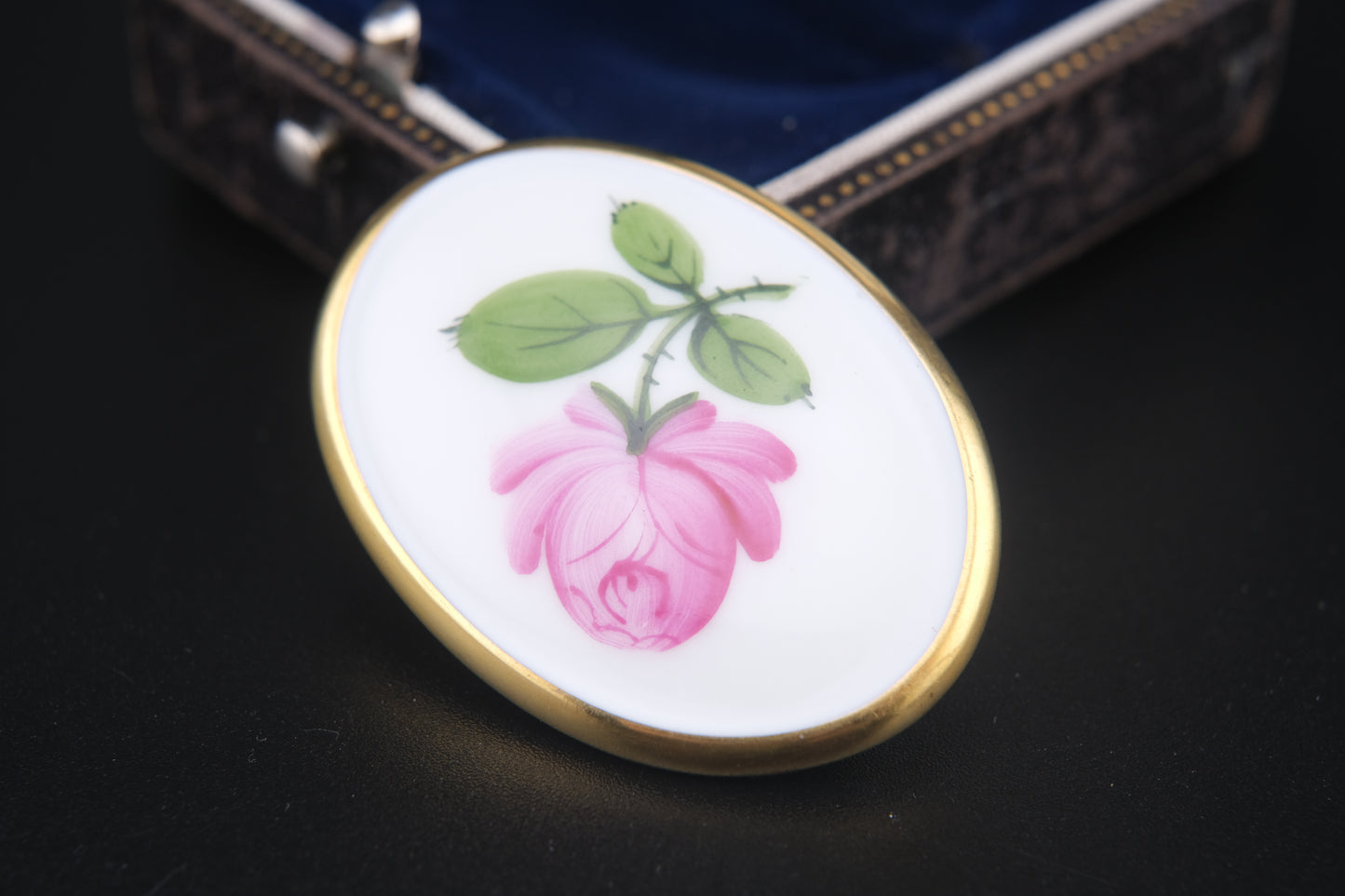 Vintage Augarten Wien Porcelain Rose Brooch – Hand-Painted Floral Oval Pin