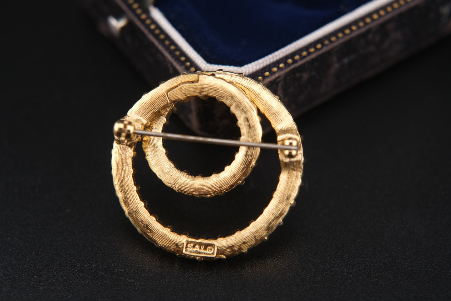 Vintage S.A.L. Gold-Tone Double Circle Rhinestone Brooch – Excellent Condition