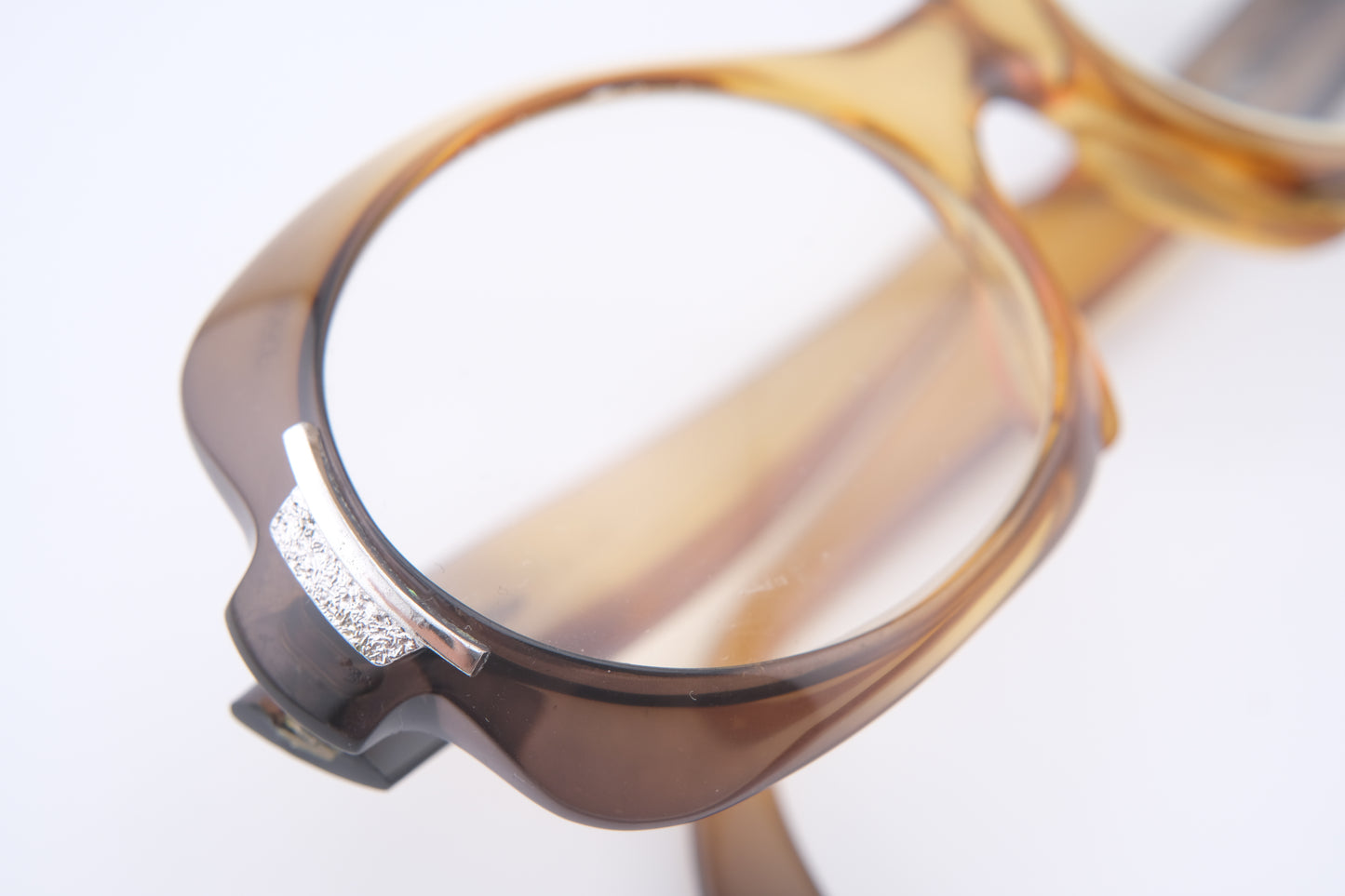 Vintage Serge Kirchhofer Mod. 92 Oval Eyeglasses – Amber Gradient Acetate – 52□19 140