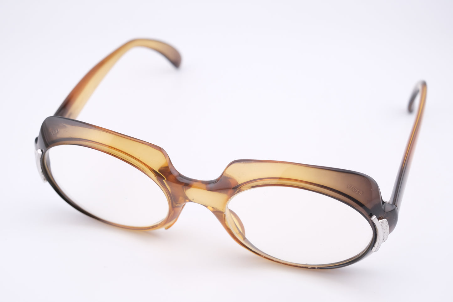 Vintage Serge Kirchhofer Mod. 92 Oval Eyeglasses – Amber Gradient Acetate – 52□19 140