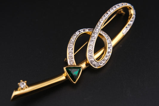 Vintage Leilian Spiral Arrow Brooch – Gold Tone with Clear & Green Crystals