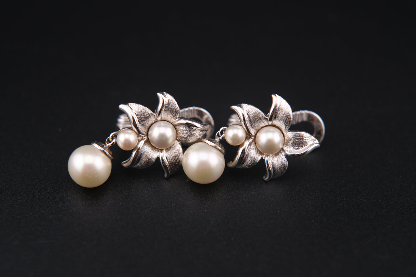 Vintage Majorica Silver Floral Clip-On Earrings with Simulated Pearls | Signed 925 | Made in Spain