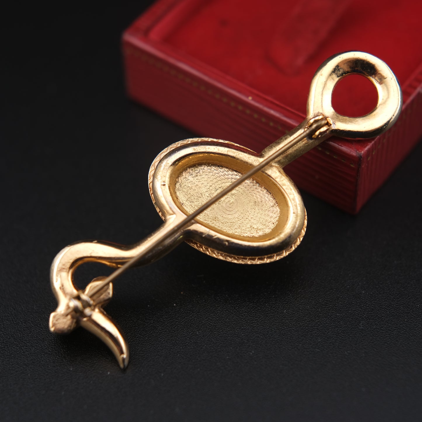 Vintage Red Enamel & Gold-Tone Brooch – Ladybug Inspired Design