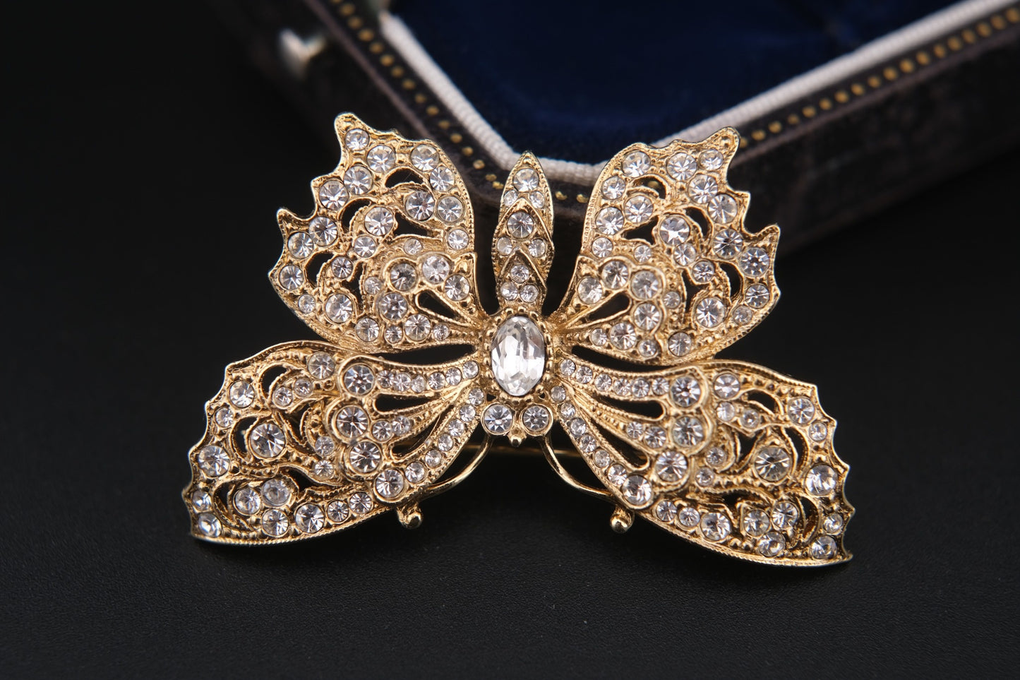 Attwood & Sawyer Vintage Rhinestone Butterfly Brooch – Signed A&S Rhinestone Jewelry with Sapphire Blue Crystal