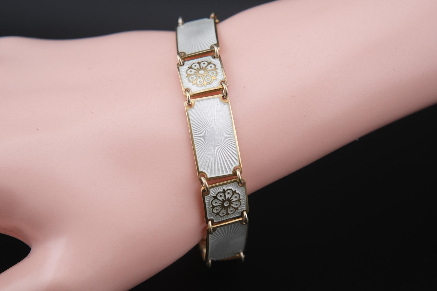 Vintage David-Andersen White Guilloché Enamel Bracelet – Gold Vermeil over Sterling Silver