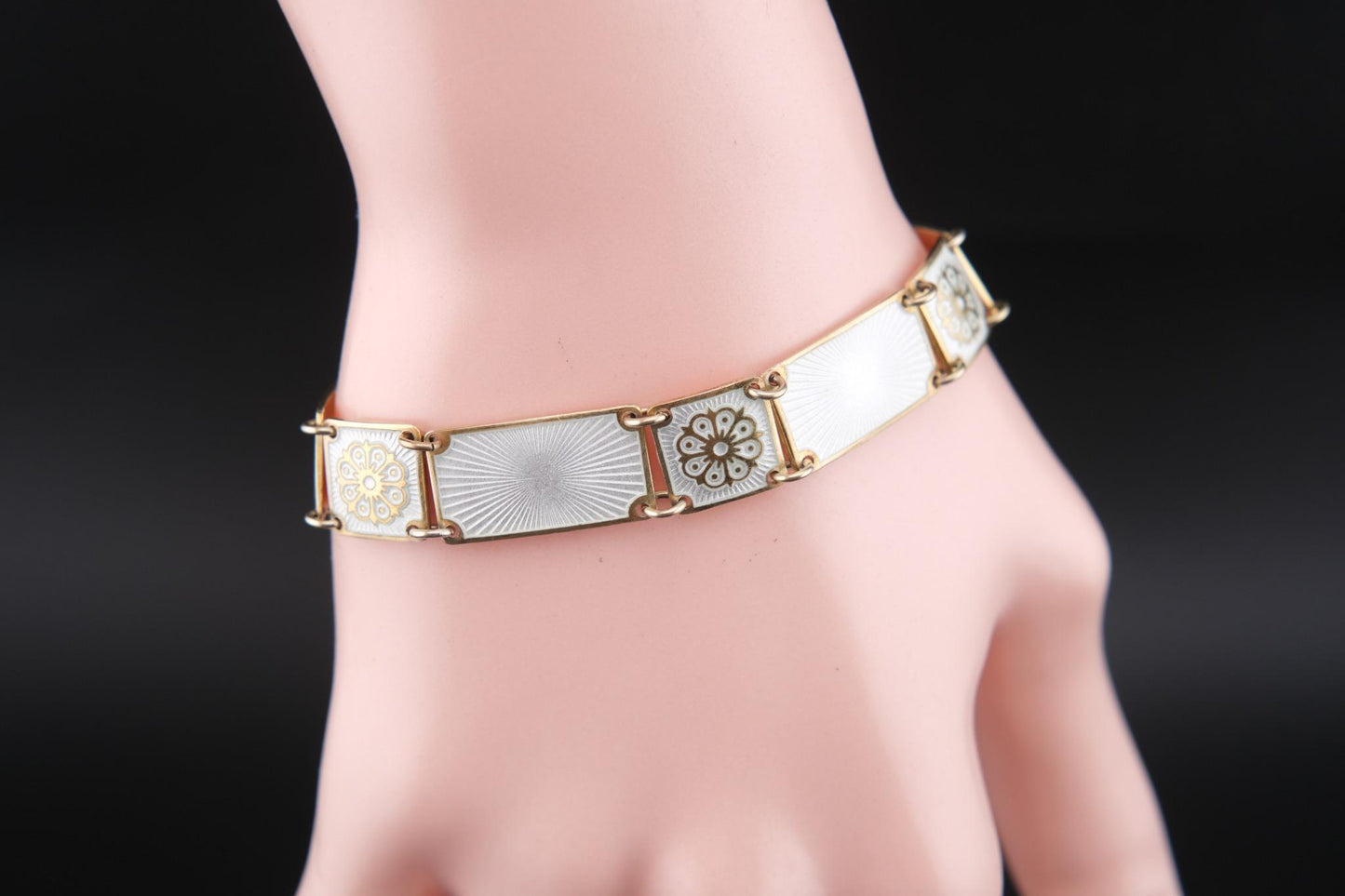 Vintage David-Andersen White Guilloché Enamel Bracelet – Gold Vermeil over Sterling Silver