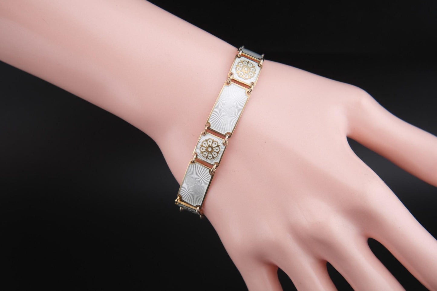 Vintage David-Andersen White Guilloché Enamel Bracelet – Gold Vermeil over Sterling Silver