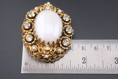 🤍 Vintage West Germany White Cabochon Filigree Brooch with Faux Pearls & Rhinestones