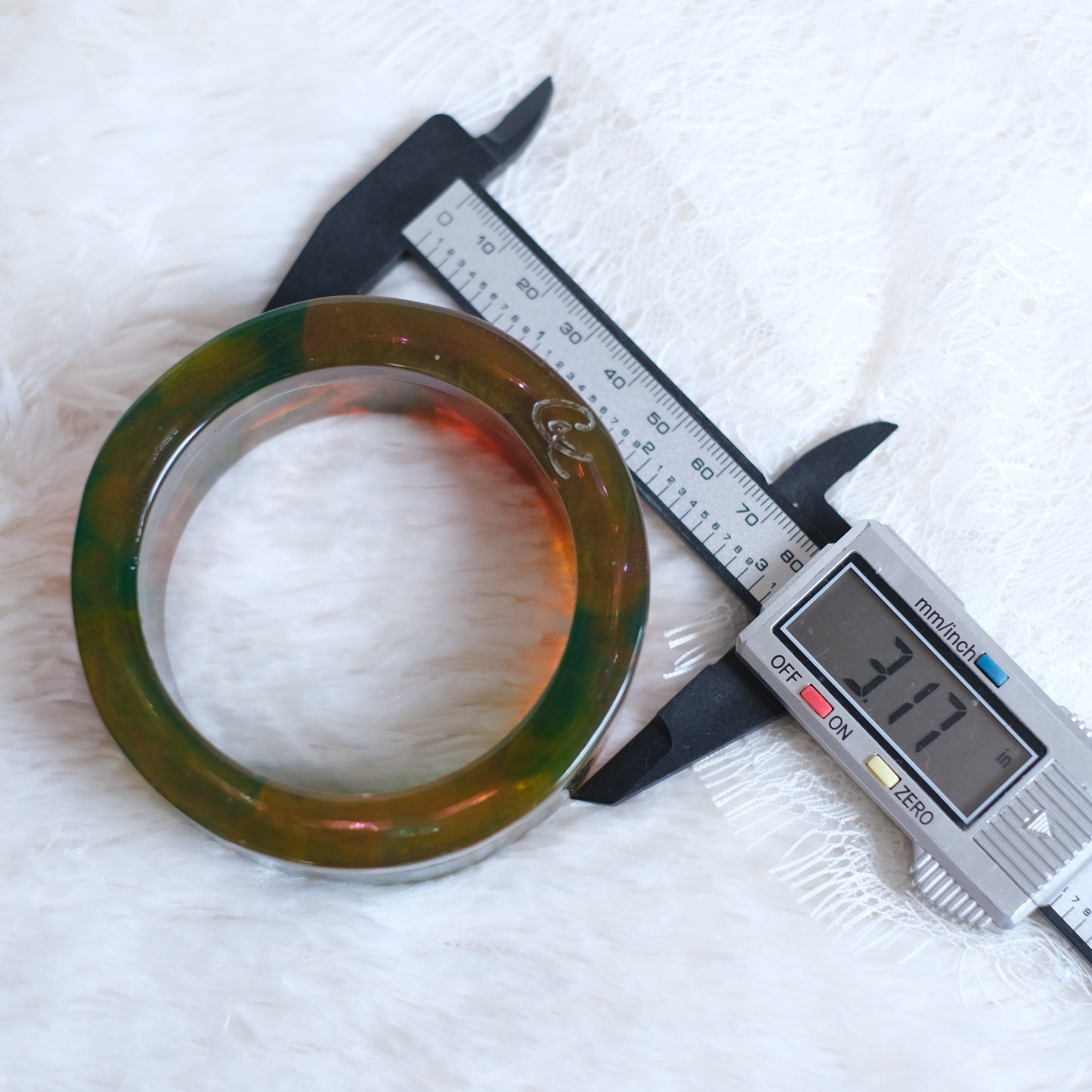 ❤️ Christian Lacroix Acrylic Chain Bangle Bracelet – Green Orange Lucite, Chunky Sculptural 1990s