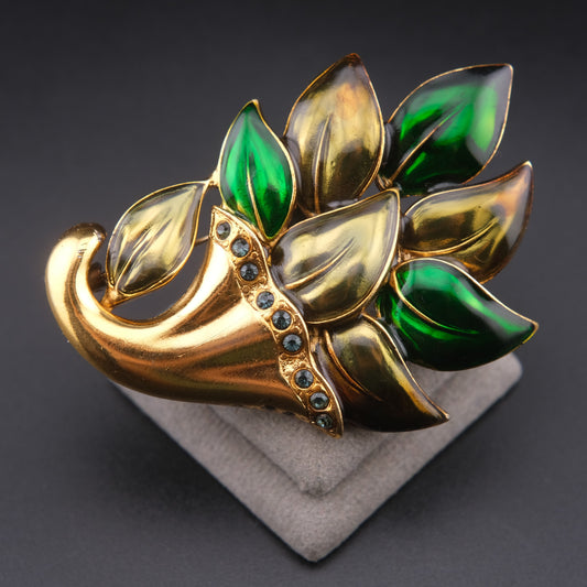 ❤️ Vintage Cornucopia Leaf Brooch with Metallic Green Accents Gold Tone Pin