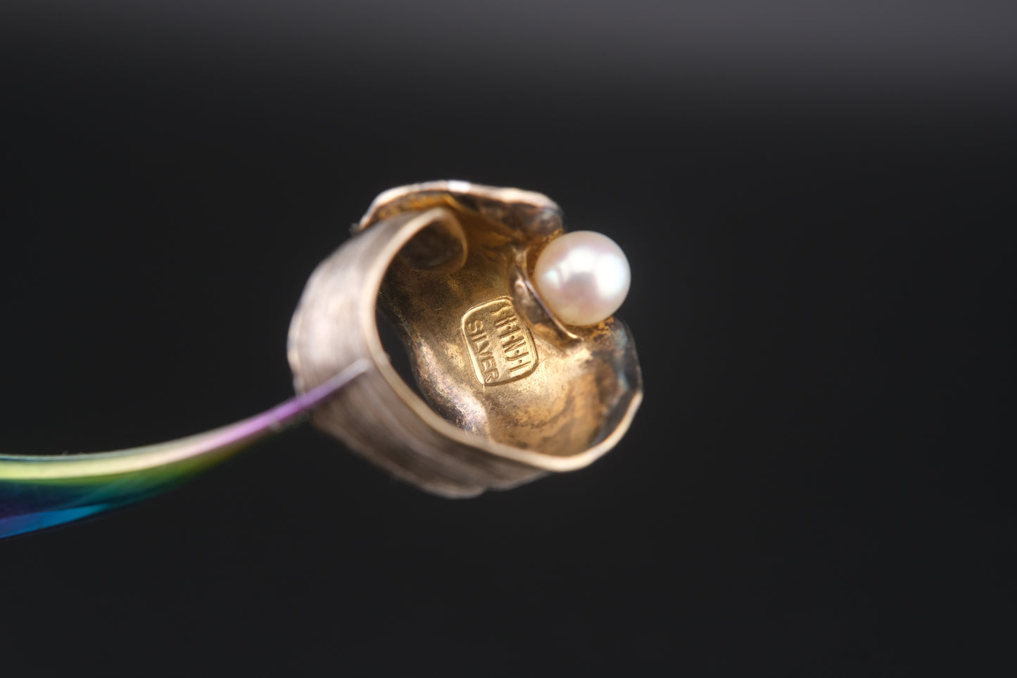 Vintage SHINJI Japan Adjustable Ring – Sculptural Silver Shell with Pearl Accent