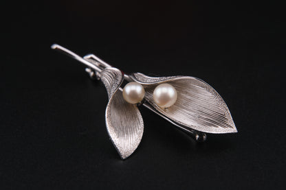 Vintage Mikimoto Sterling Silver Calla Lily Brooch with Cultured Akoya